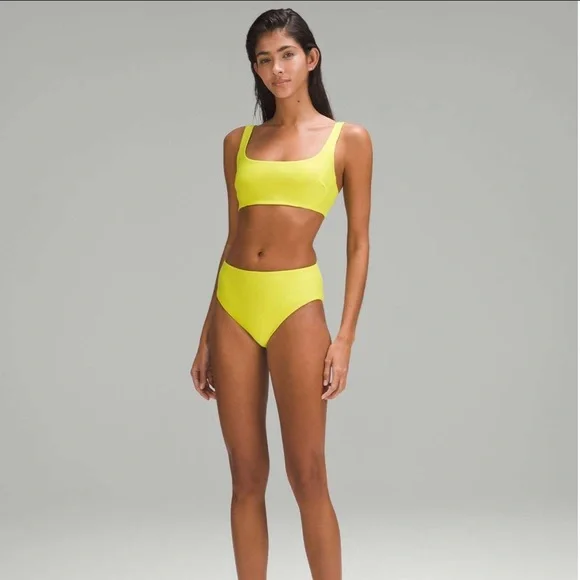 lululemon Waterside Super-High-Rise High-Leg Swim Bottom - Picture 5 of 9